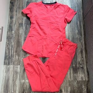 Med couture scrubs XS fits small